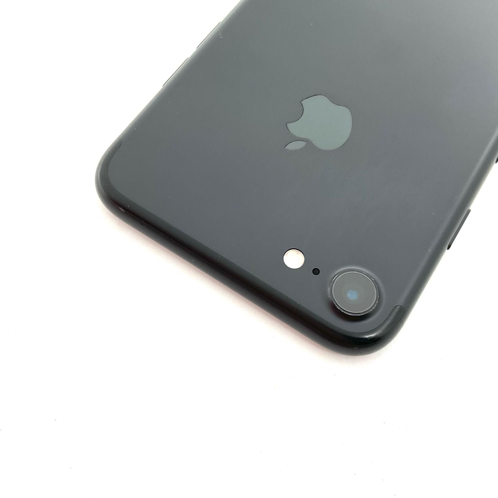 iPhone 7 Black 32 GB SIMフリー iPhone 7 Black 32 GB SIMフリー 