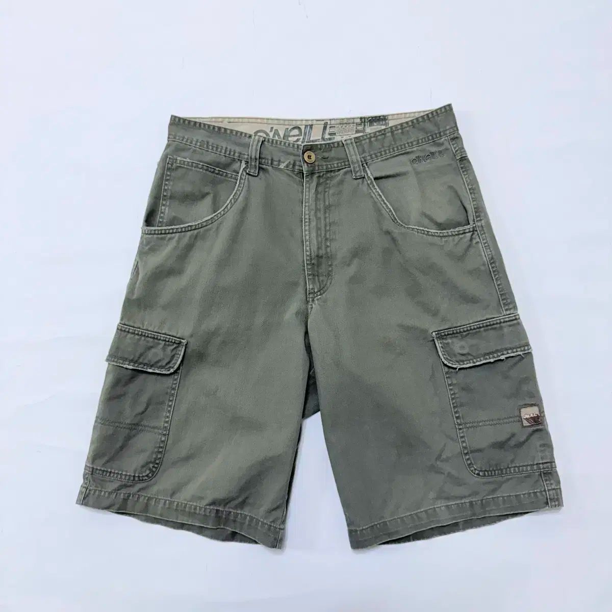 【中古】 資金と利益の一体化会計 事例でマスター/同友館/佐藤章等 中古】 資金と利益の一体化会計 事例でマスター/同友館/佐藤章等