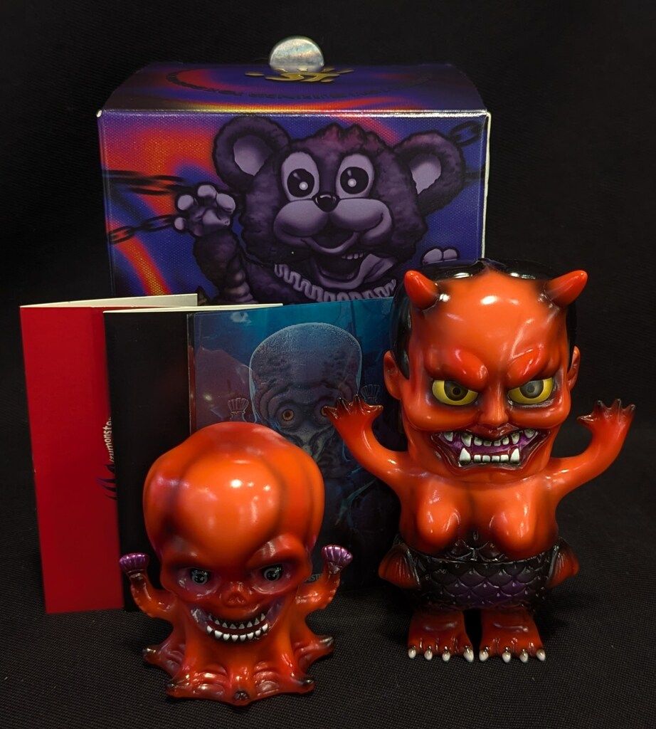 SURRENDER TOYS izumonster 人魚 朱色成型 【公式通販】
