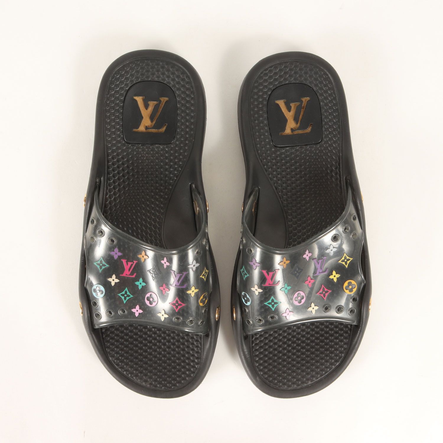 Louis Vuitton ブラック サンダル ルイヴィトン/サンダル/黒/サイズ：39(日本サイズ24.5cmに相当し
