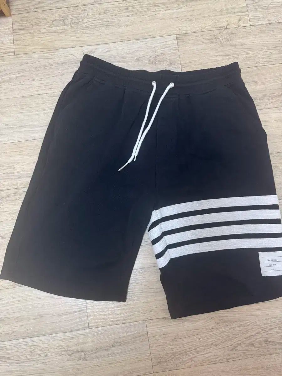 Thom Browne トム ブラウン ハーフパンツ