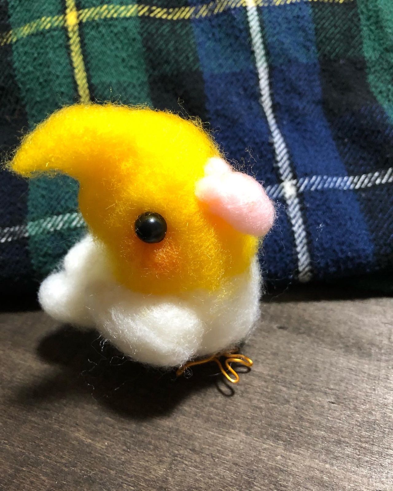 フェルト羊毛のオカメインコ