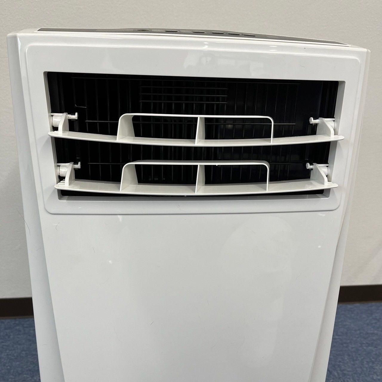 中古美品】 アイリスオーヤマ ポータブルクーラー IPC-221N 2022年製 