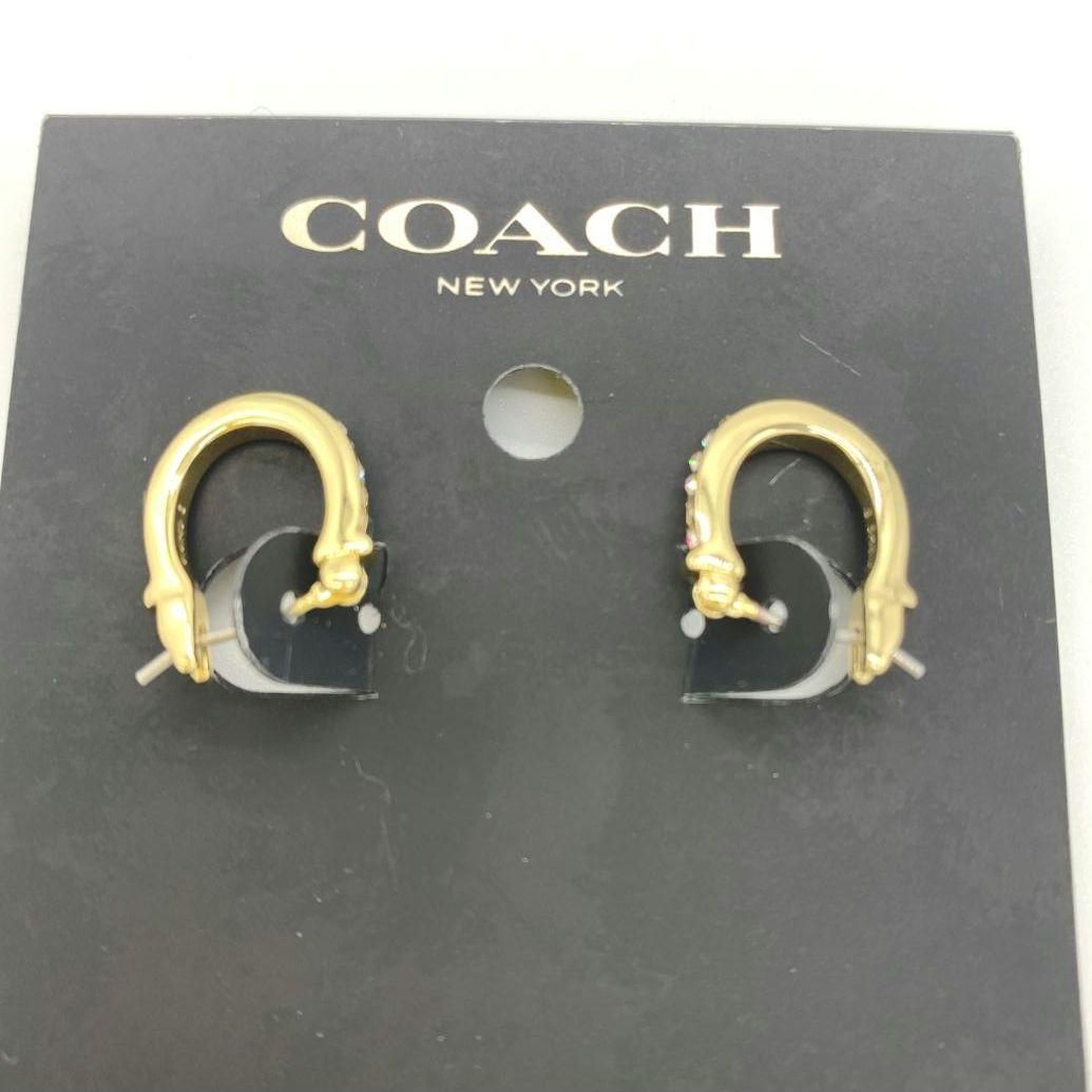 COACH] パヴェ シグネチャー ハギー ピアス ゴールド F54514 - メルカリ