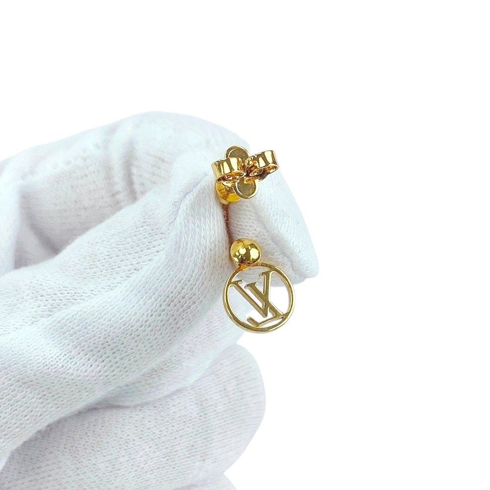 ブックルドレイユブルーミング ピアス