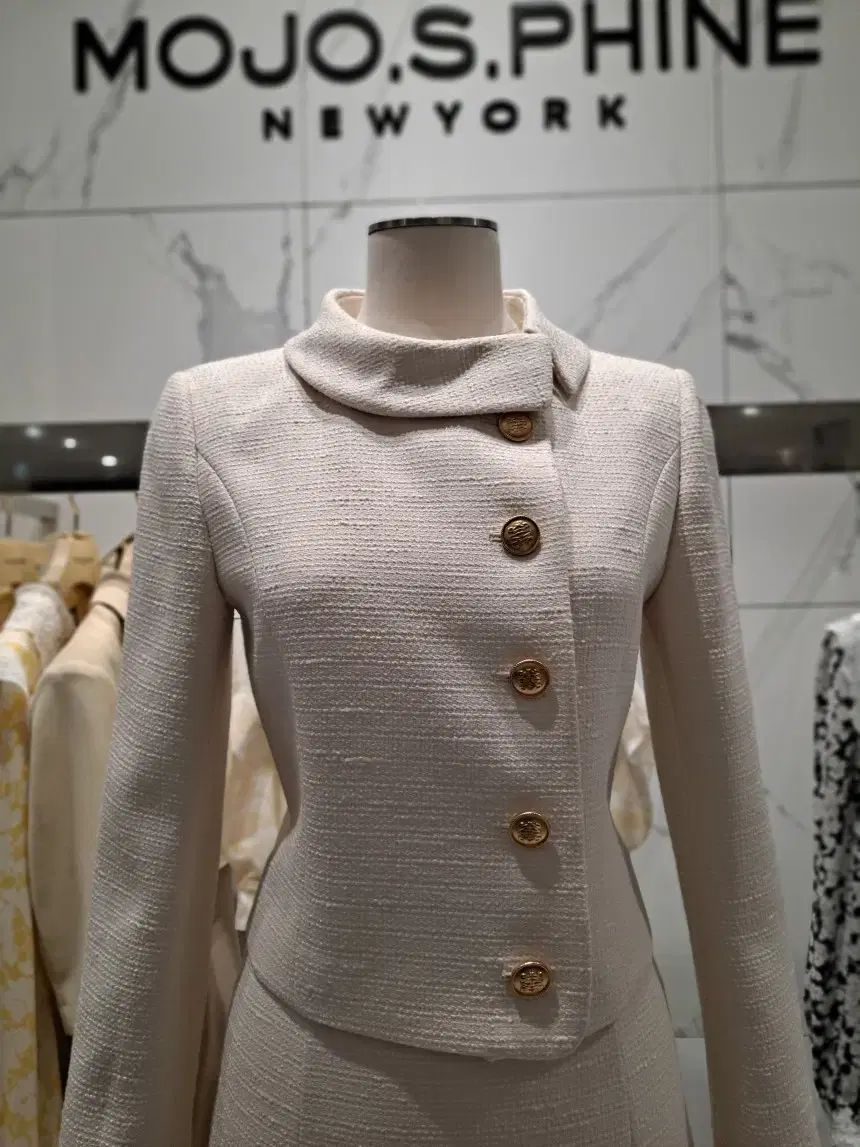 MOJO.S.PHINE モジョエスピン