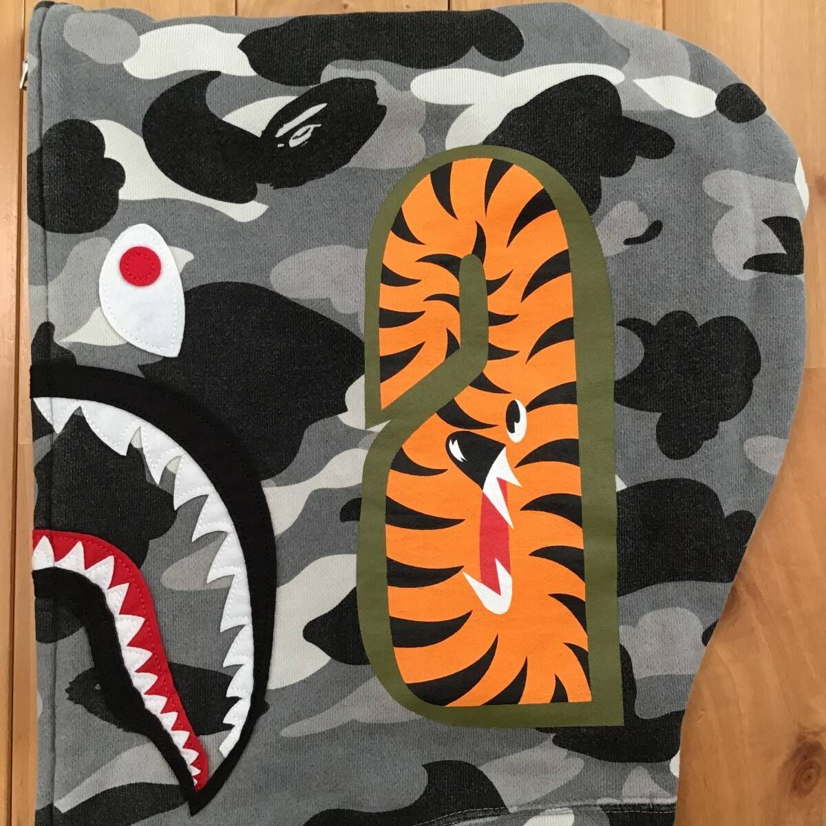 NFS限定 BAPE camo シャーク パーカー Mサイズ shark full zip hoodie