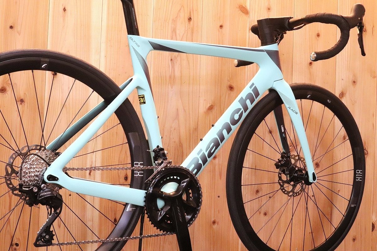 新型105搭載のカーボンバイクがこの価格!?BIANCHI SPRINT DISCが大幅