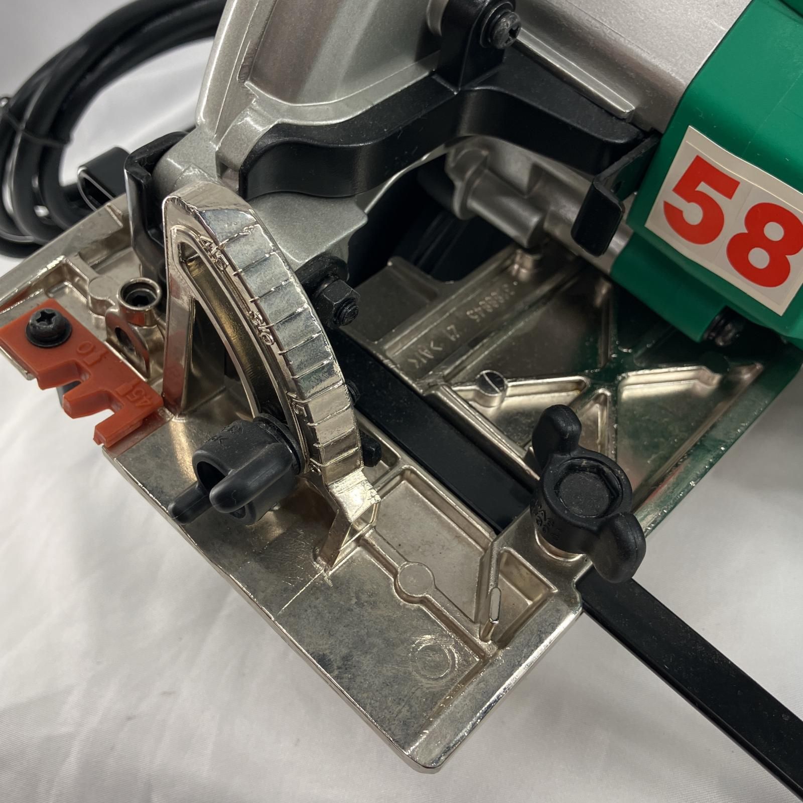 100v