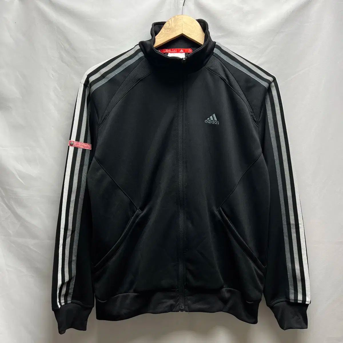 純正品/ 95 adidas(アディダス) 3本線 黒 グレー 白 トラック