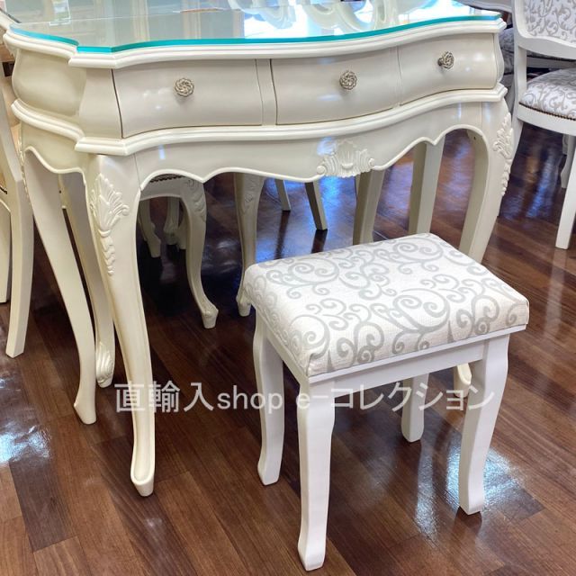 直接取引✨ロココ調　猫脚の輸入家具　アイボリー 楽天市場】【ポイント5倍☆1/28 12:00〜1/29 1:59】 チェスト 収納 4段