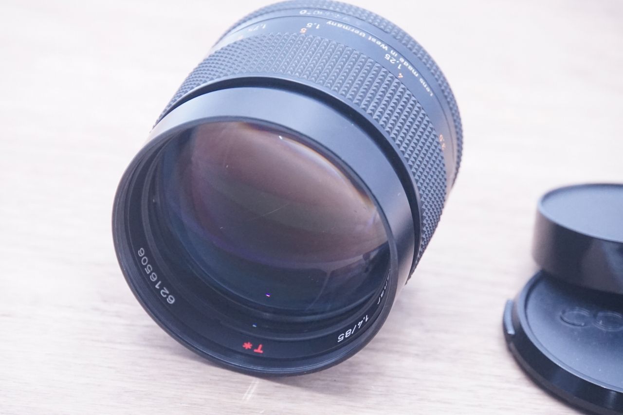 9533 実用品 Contax Planar 85mm 1.4 AEG 9533 実用品 Contax Planar 85mm 1.4 AEG