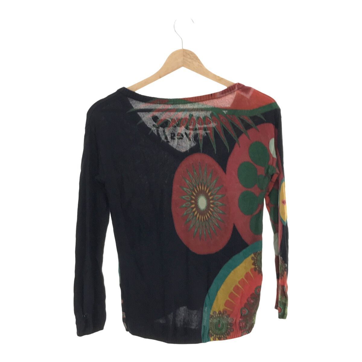 ☆美品☆ Desigual デシグアル トップス ニット 花柄 Vネック 長袖