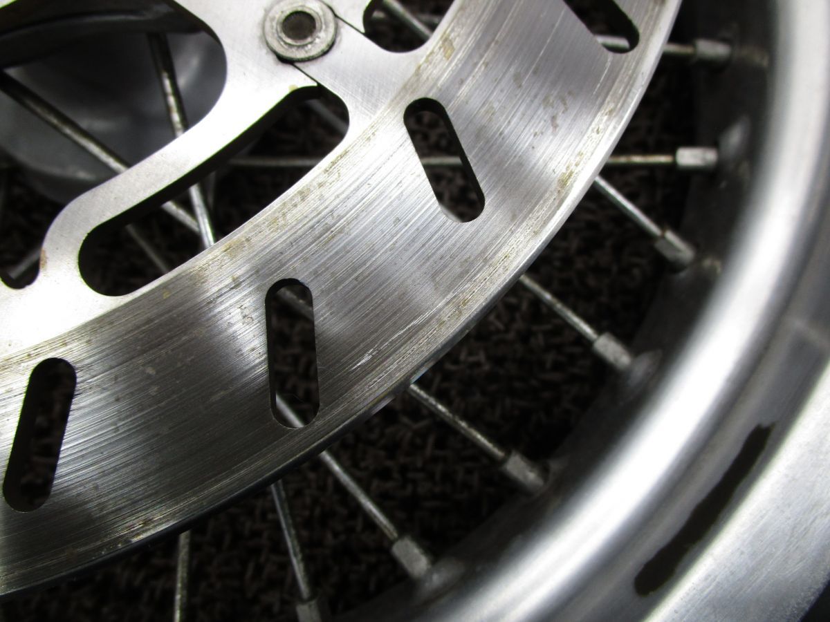 625SMC フロントホイール