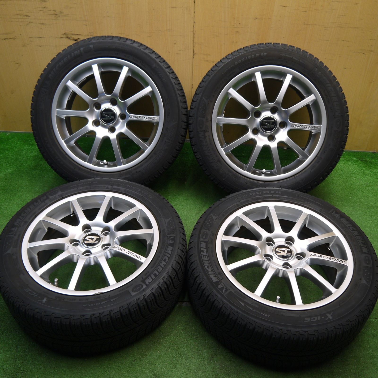 4本価格☆ワーゲン ゴルフ 等 SPORT TECHNIC 205/55R16 スタッドレス 