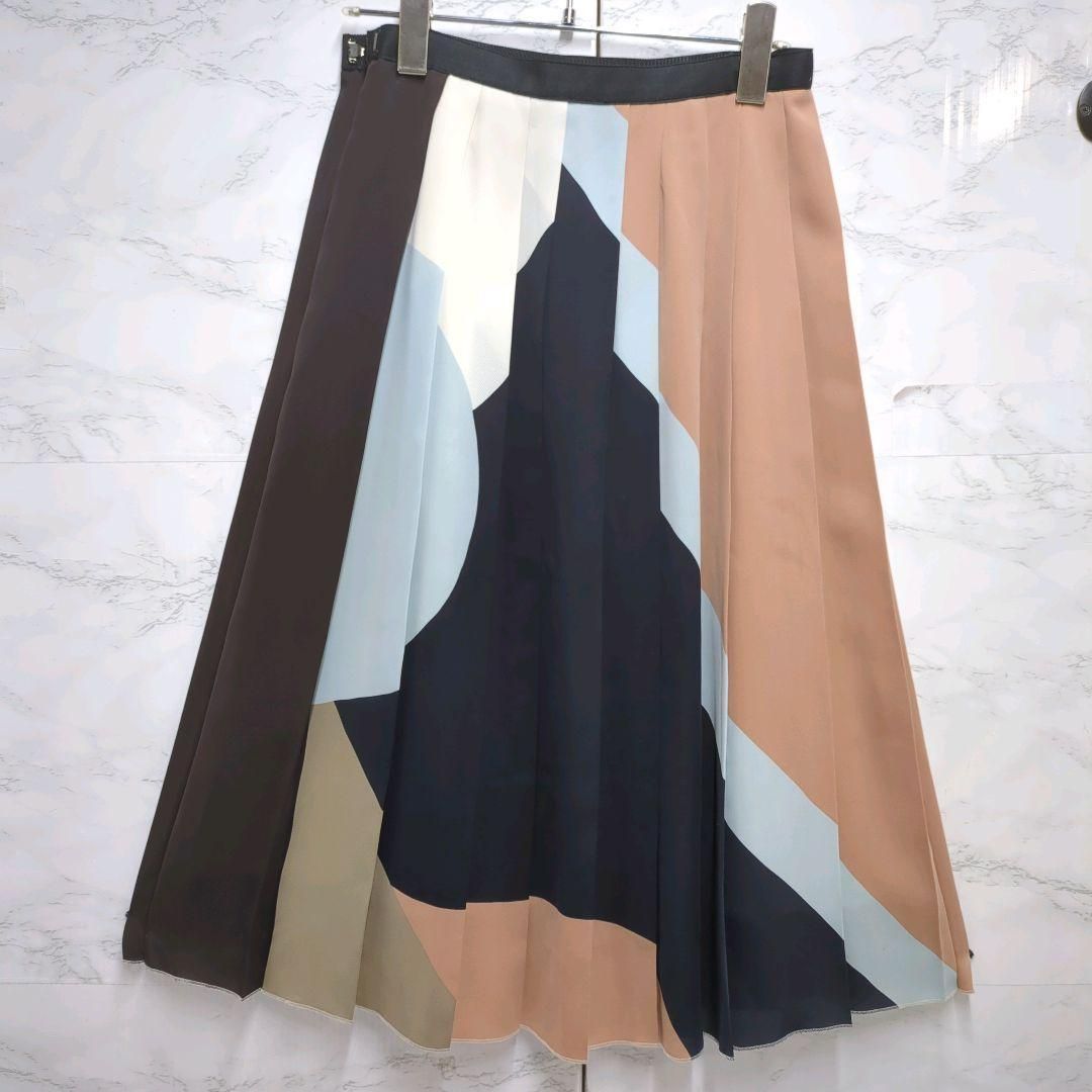 良品】UNTITLED アンタイトル 幾何学柄モダンプリーツスカート 