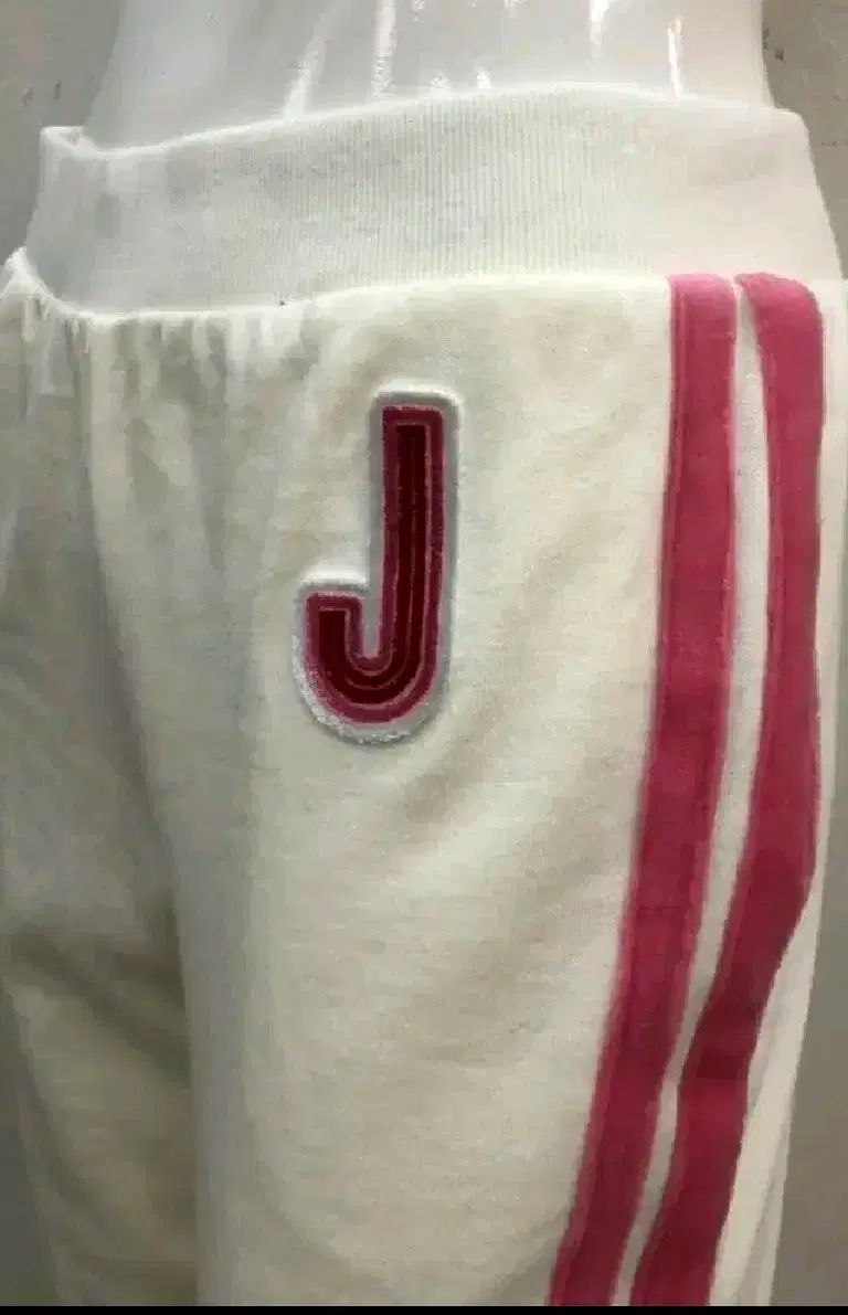ジューシークチュールパンツ