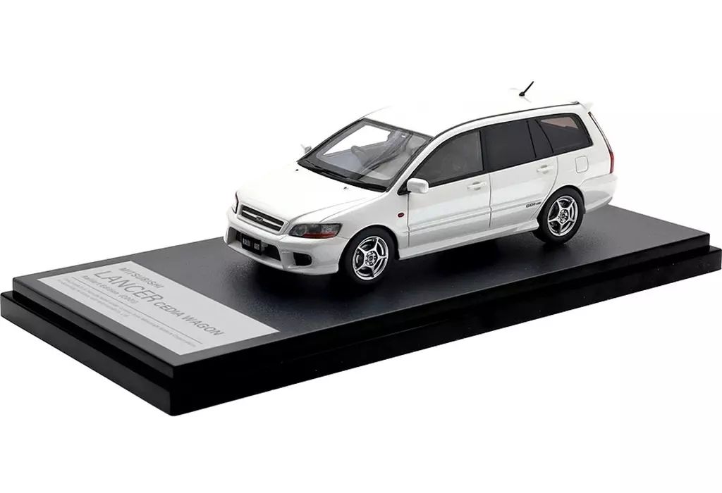 新品】ミニカー 1/43 MITSUBISHI LANCER CEDIA WAGON Ralliart Edition