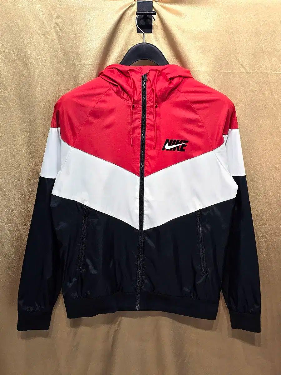 Nike ナイキ ウインドランナー ウインドブレーカー ジャケット