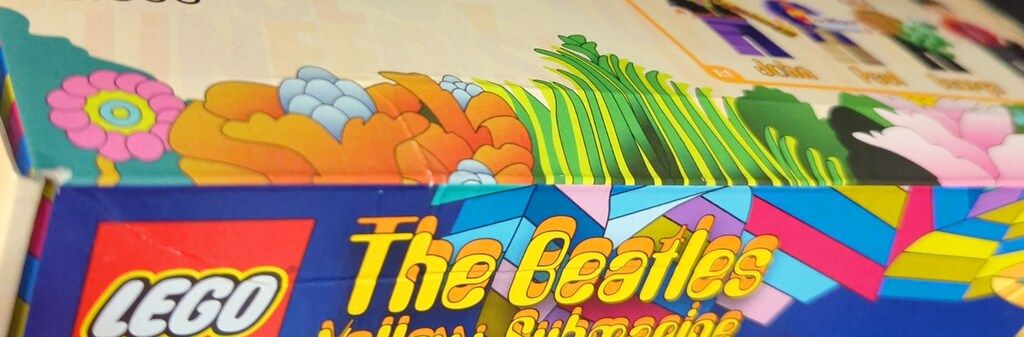 LEGO 015 | LEGO IDEAS YELLOW SUBMARINE 21306 YUZUMIYA_COM