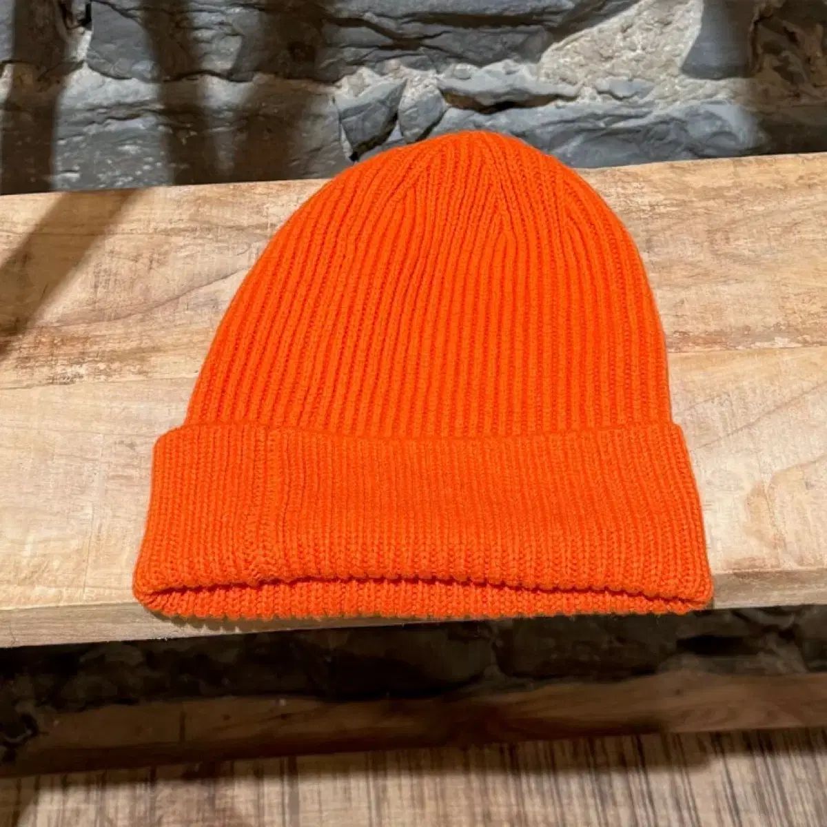 Louis Vuitton ルイヴィトン LV 先に ビーニー