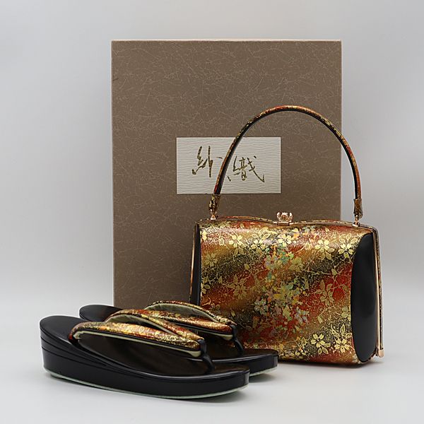 508ag76◎七五三 三歳 女の子 アンティーク着物&被布 レトロ 淡素色