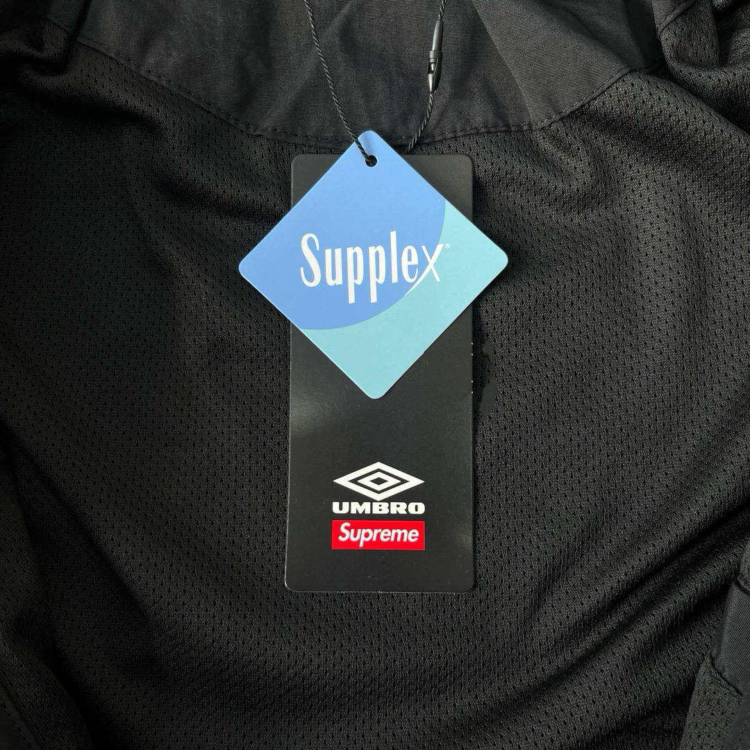 Supreme / Umbro Track Jacket "Black"