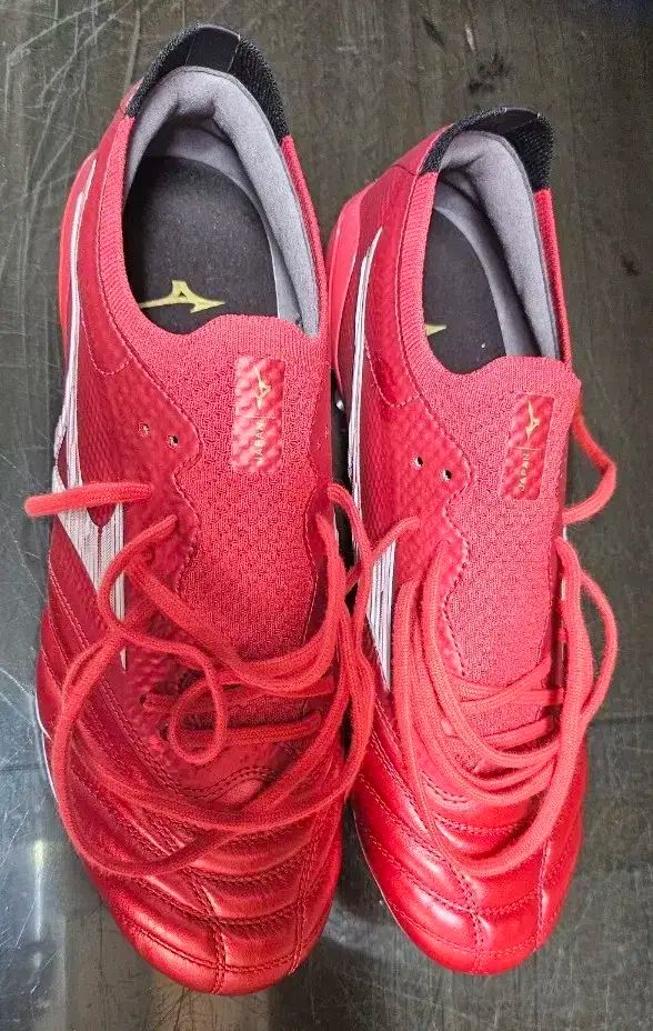 mizuno ミズノ モレリア ネオ 4 ベータ JPN AG P1GA254160 サッカーシューズ