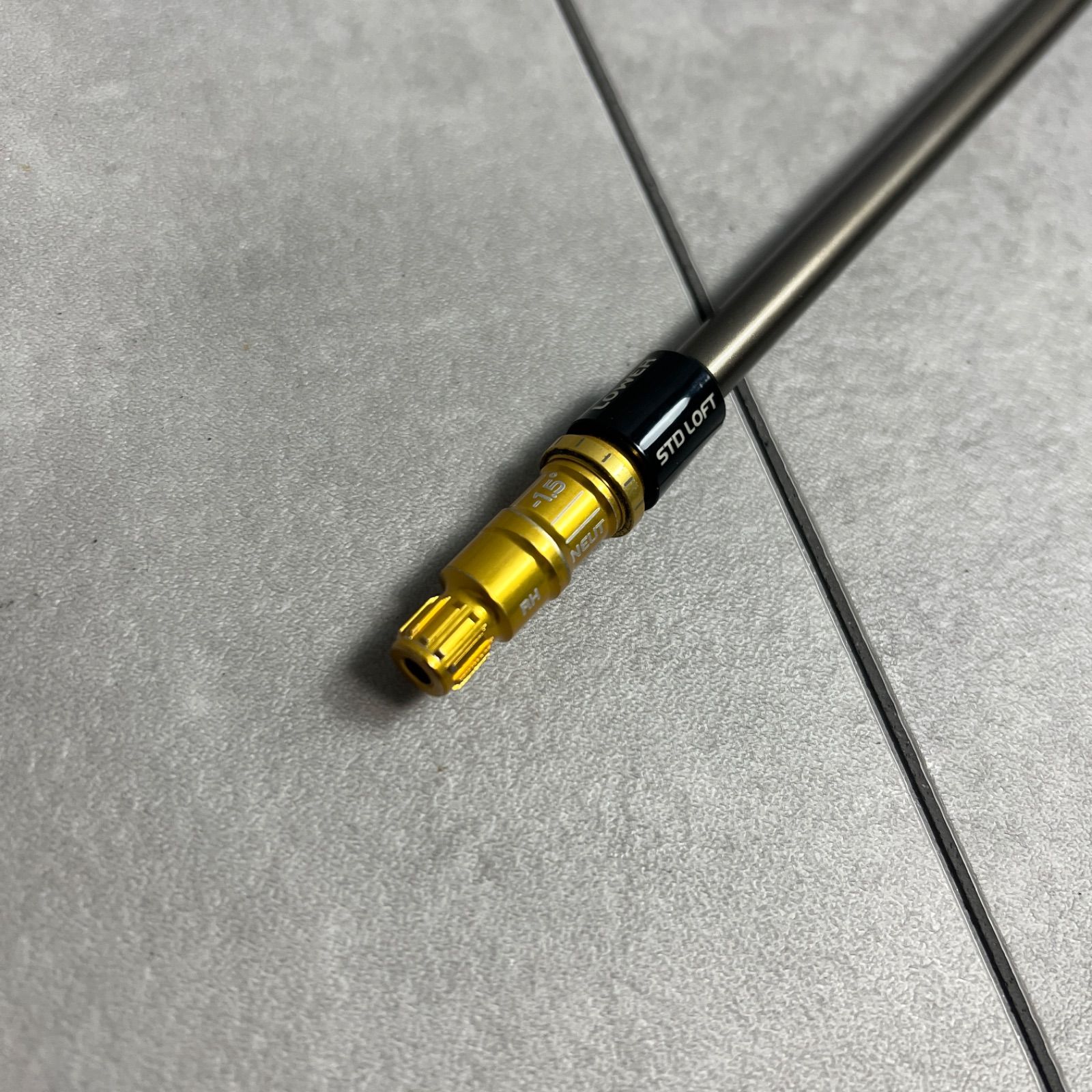 SKITTER ATHLETE 300 フェアウェイウッドシャフト タイトリスト