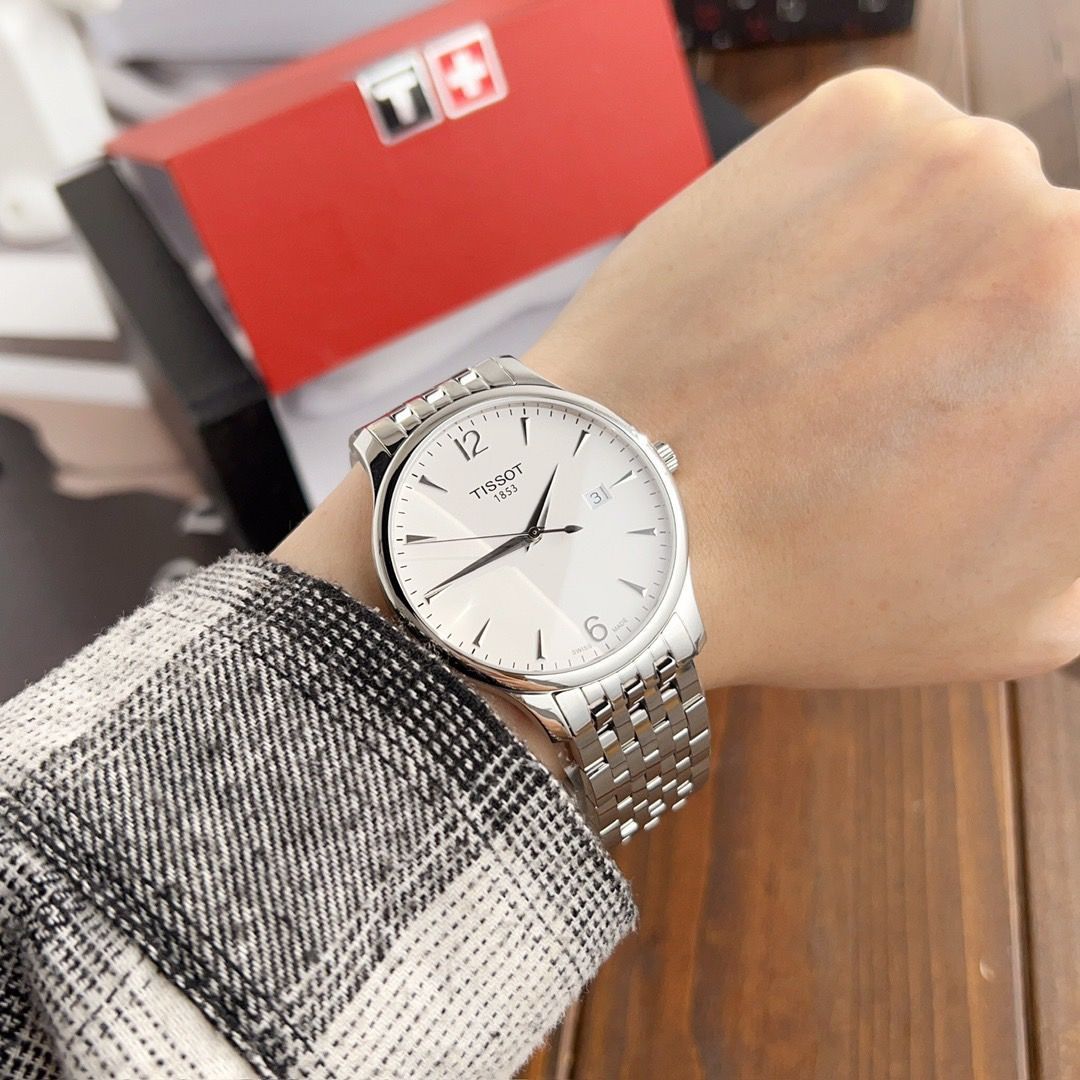 TISSOT ティソ レディース腕時計 42mm｜スイス製クオーツ