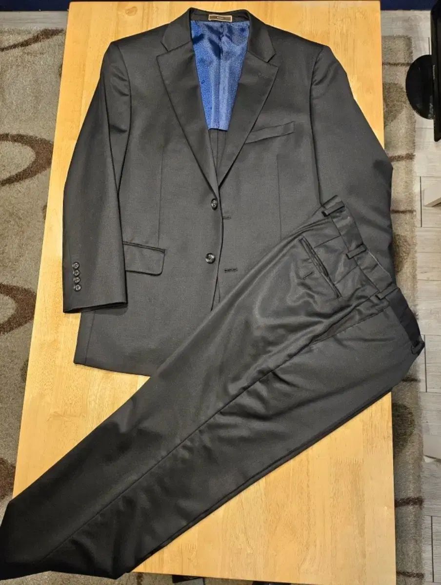 BASSO バッソ BASSO 黒 スーツ| スーツ