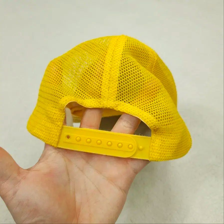 D.Y.W メッシュキャップ D.Y.W メッシュキャップ LANA eyden 18stop着用 - メルカリ