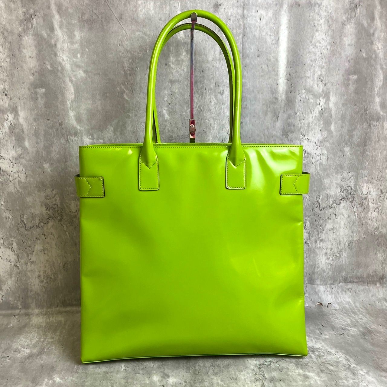 ✨良品✨ GUCCI グッチ 肩掛け トートバッグ ハンドバッグ ロゴ