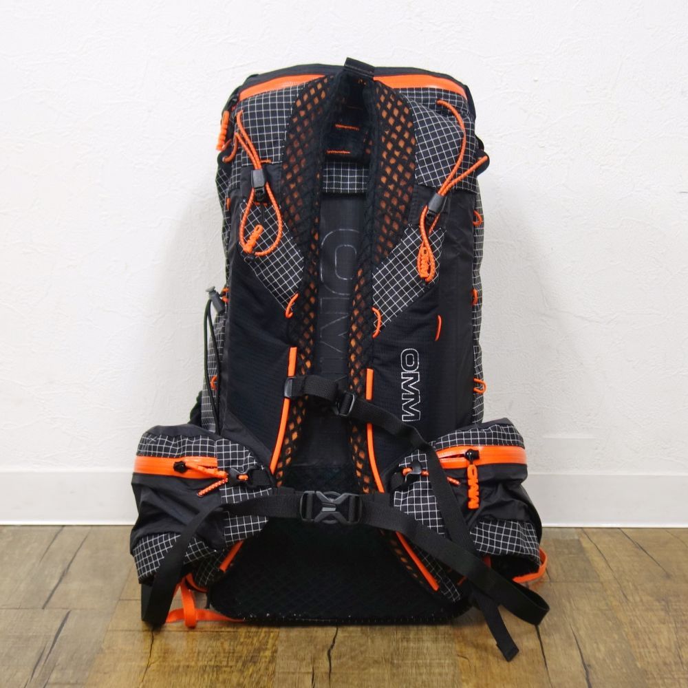 美品 OMM PHANTOM オンライン 25CL ファントム 25L バックパック