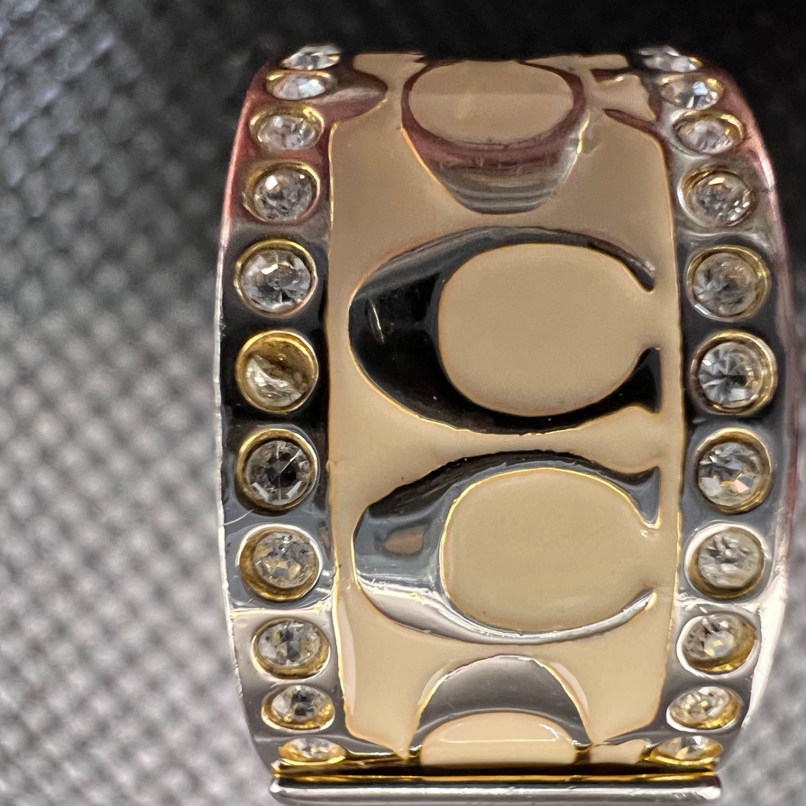 COACH ロゴ入りリング 13号 COACH コーチ リング 指輪 ホワイト ラインストーン CCロゴ 13号