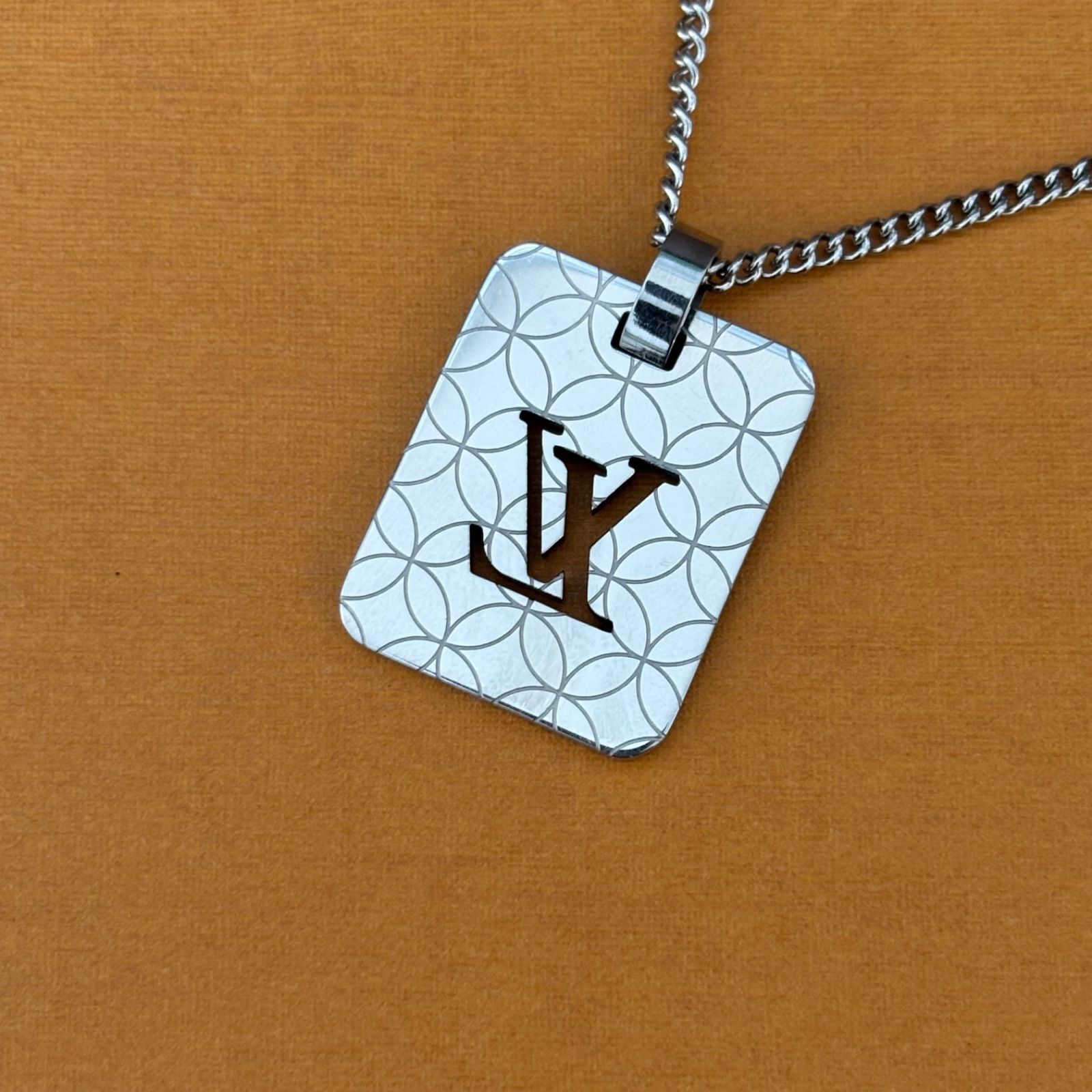 Louis Vuitton シルバー プレートネックレス 【公式通販】