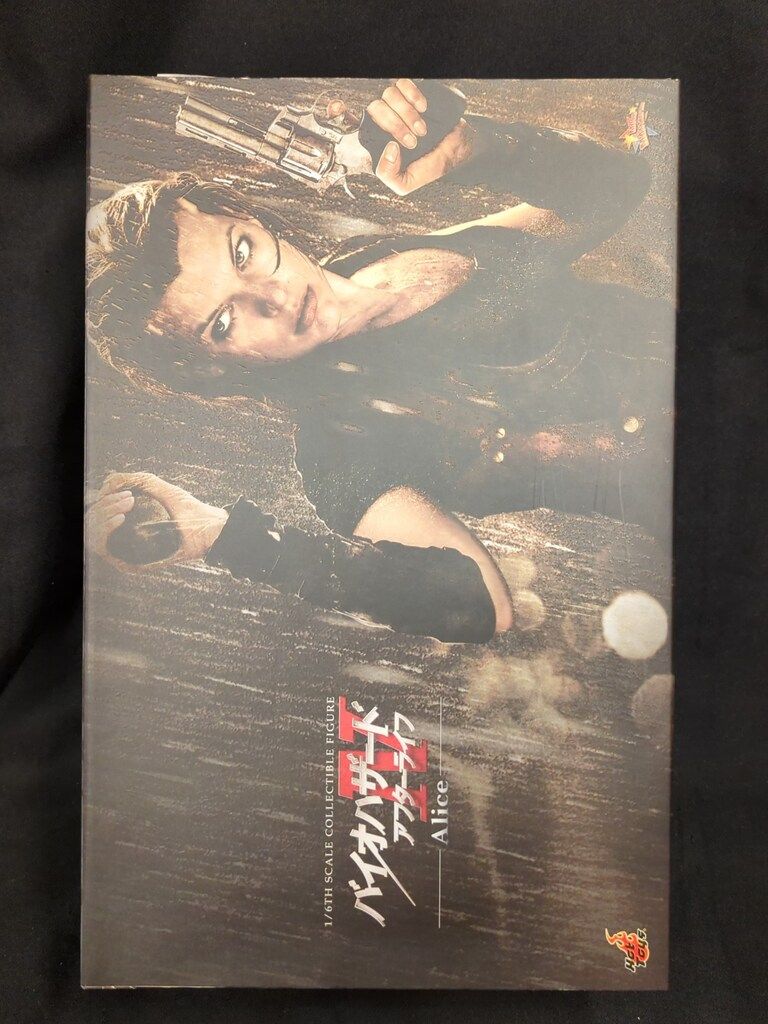 HOTTOYS MOVIE MASTERPIECE ALICE MMS139