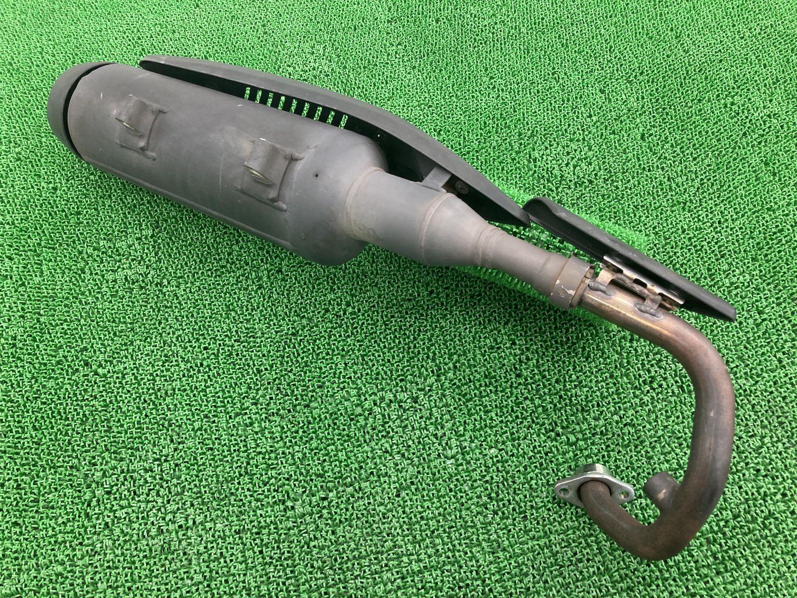 マジェスティ マフラー 4D9 ヤマハ 純正 バイク 部品 SG20J MAJESTY コケキズ無し ノーマル 車検 Genuine:22320943