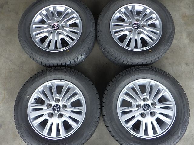 2310-232 トヨタ アルミホイール&スタッドレスタイヤ 195/65R15 2310-232 トヨタ アルミホイール&スタッドレスタイヤ 195/65R15