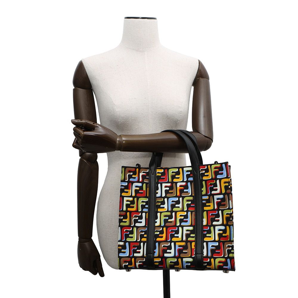 美品 フェンディ FENDI マルチカラー ロゴ トートバッグ フェンディ トートバッグ マルチカラー FFロゴ ナイロン 7VA648