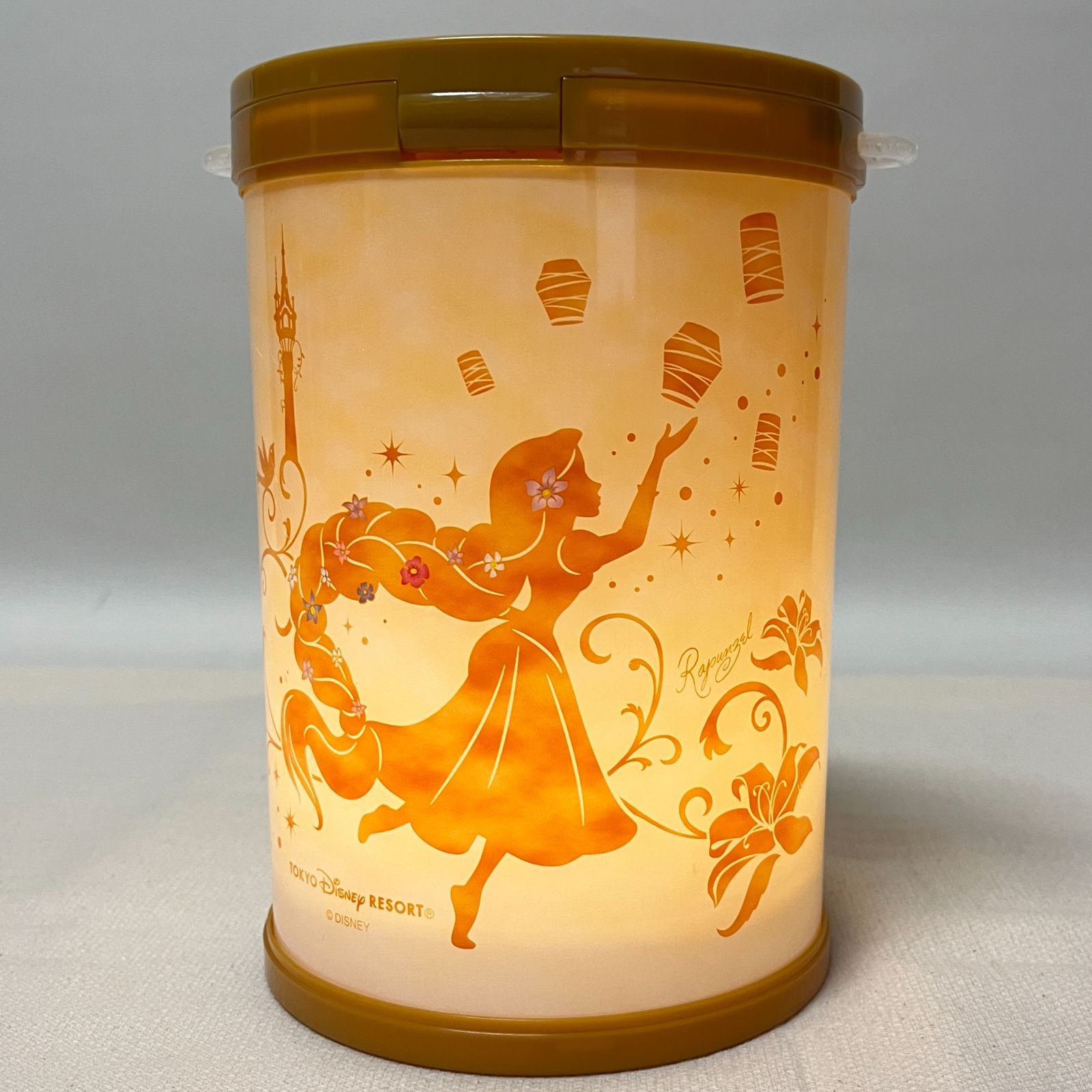ディズニー　ラプンツェル　ポップコーンバケット　新品未使用　長期保管品 Disney 東京ディズニーランド 限定 ラプンツェル 光るランタンを
