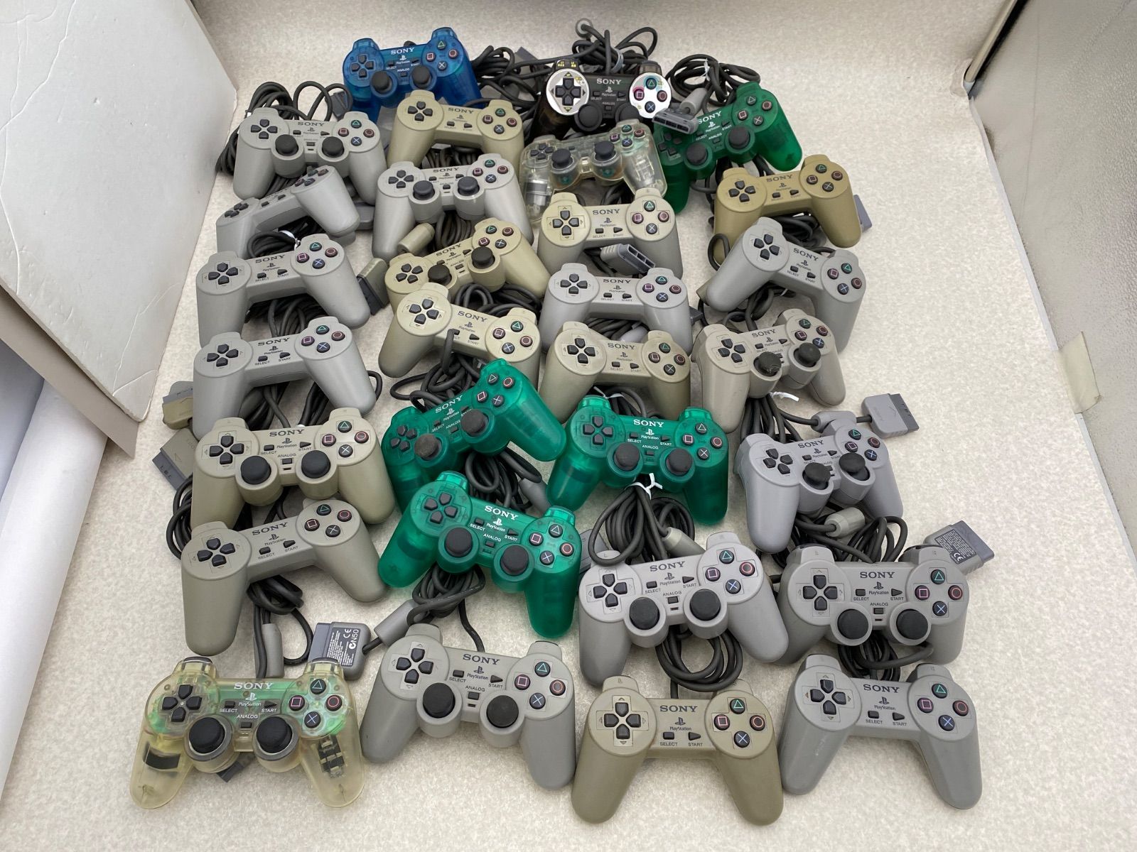 SONY プレイステーション コントローラー ジャンク まとめ売り ３０点