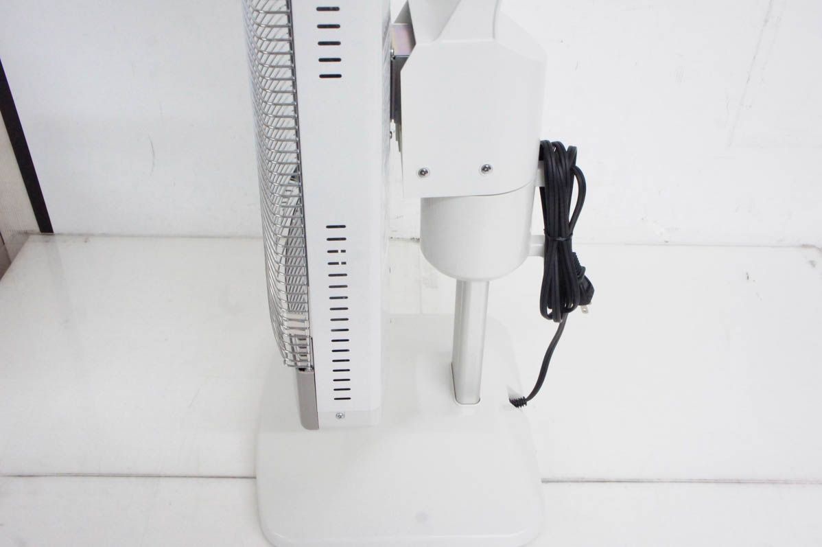 中古品、コロナ社製品、遠赤外線ストーブ型式DH-1215R 中古 CORONAコロナ 遠赤外線電気ストーブ コアヒート DH-1215R