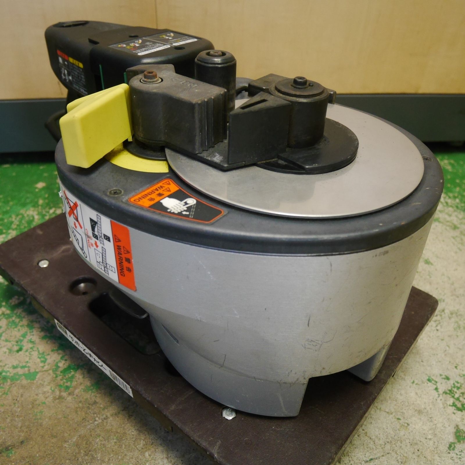 HiKOKI ハイコーキ 16mm 鉄筋 カット ベンダー VB16Y 電動 工具 切断 曲げ 加工