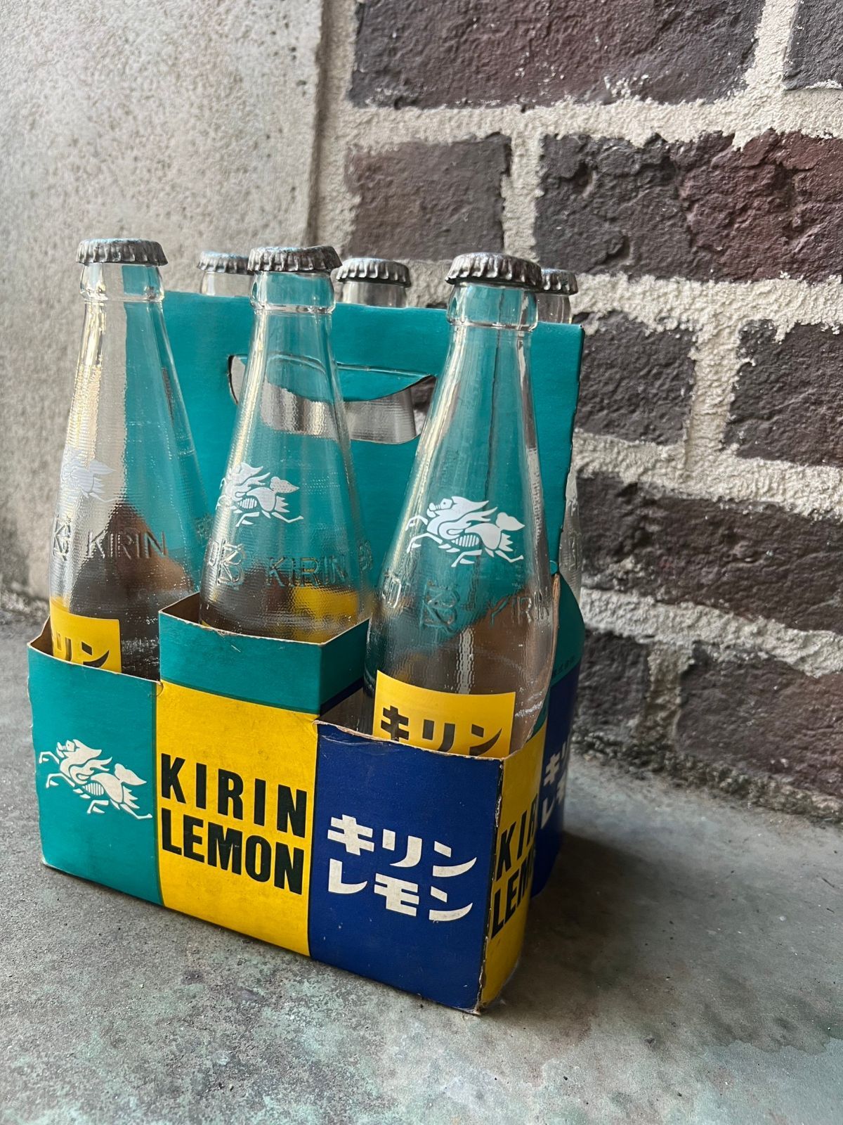 キリンレモン 栓付き6本 紙パッケージケース 昭和レトロ ビン 瓶