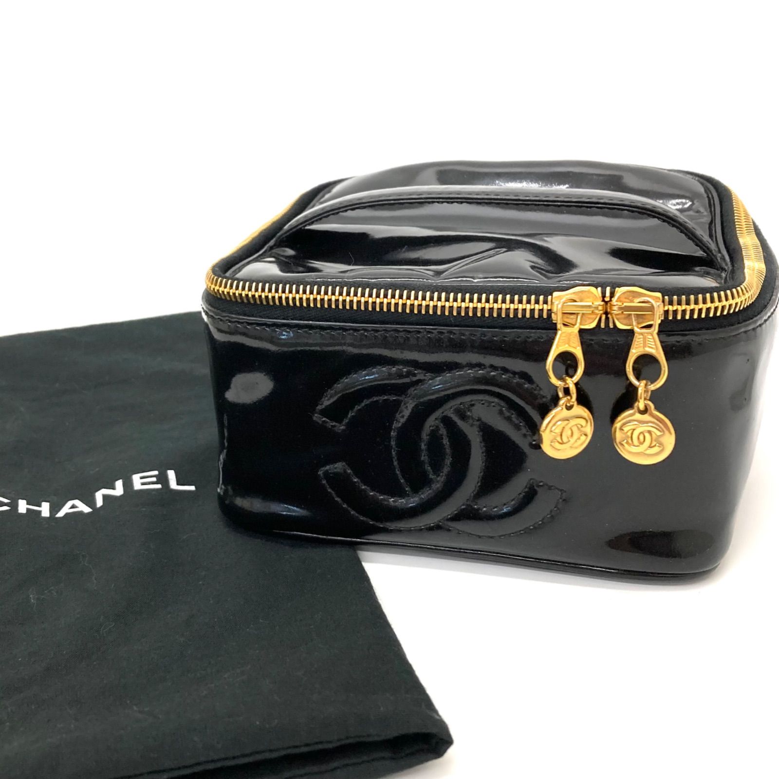 ◆CHANEL◆シャネル エナメル バニティ メイクポーチ ココマーク ブラック