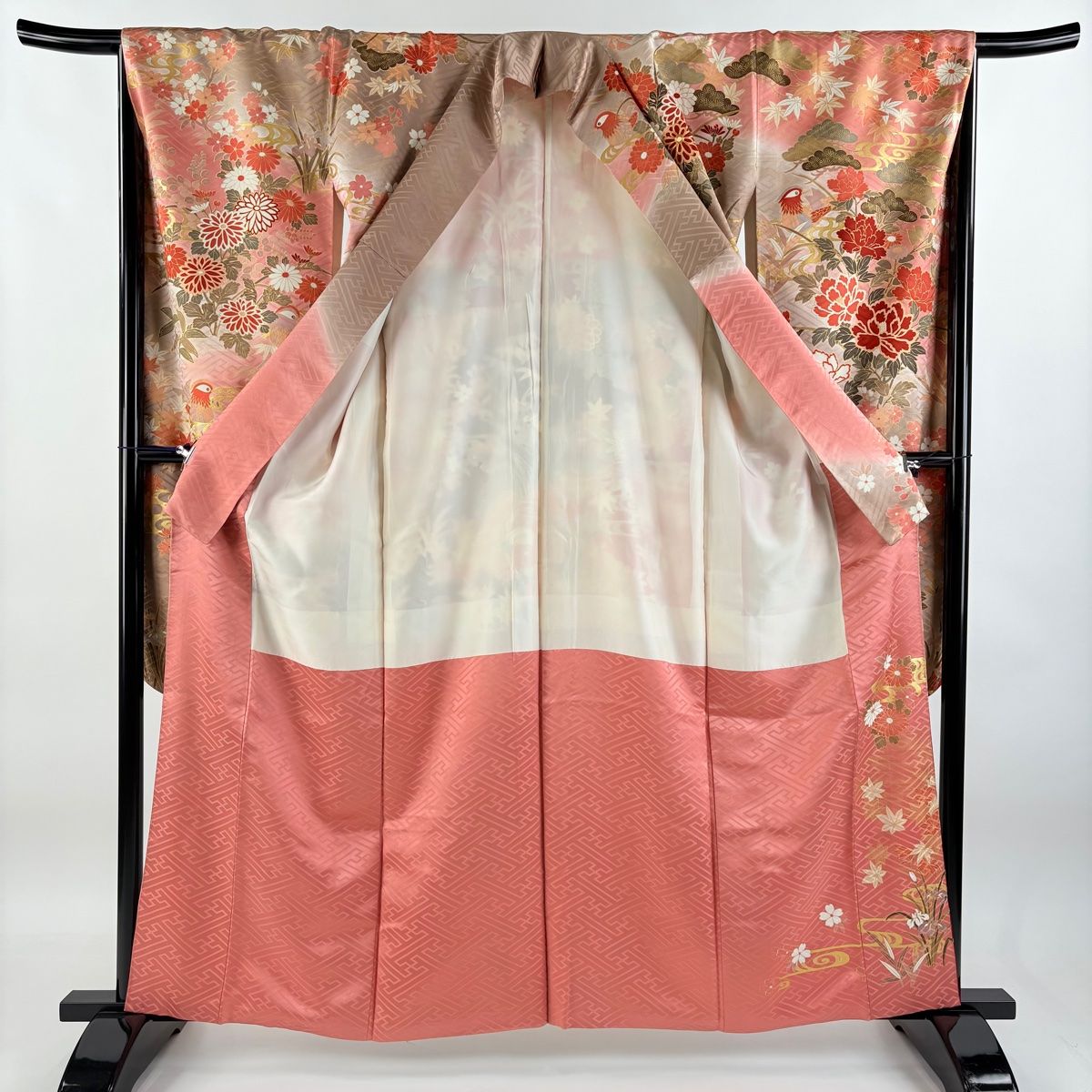 振袖　広衿　袷　金彩　裄長　ロング丈　裄67.5cm　丈162.5cm 振袖 身丈160cm 裄丈62cm S 袷 桜 葉と実 金糸 金彩 朱色 正絹
