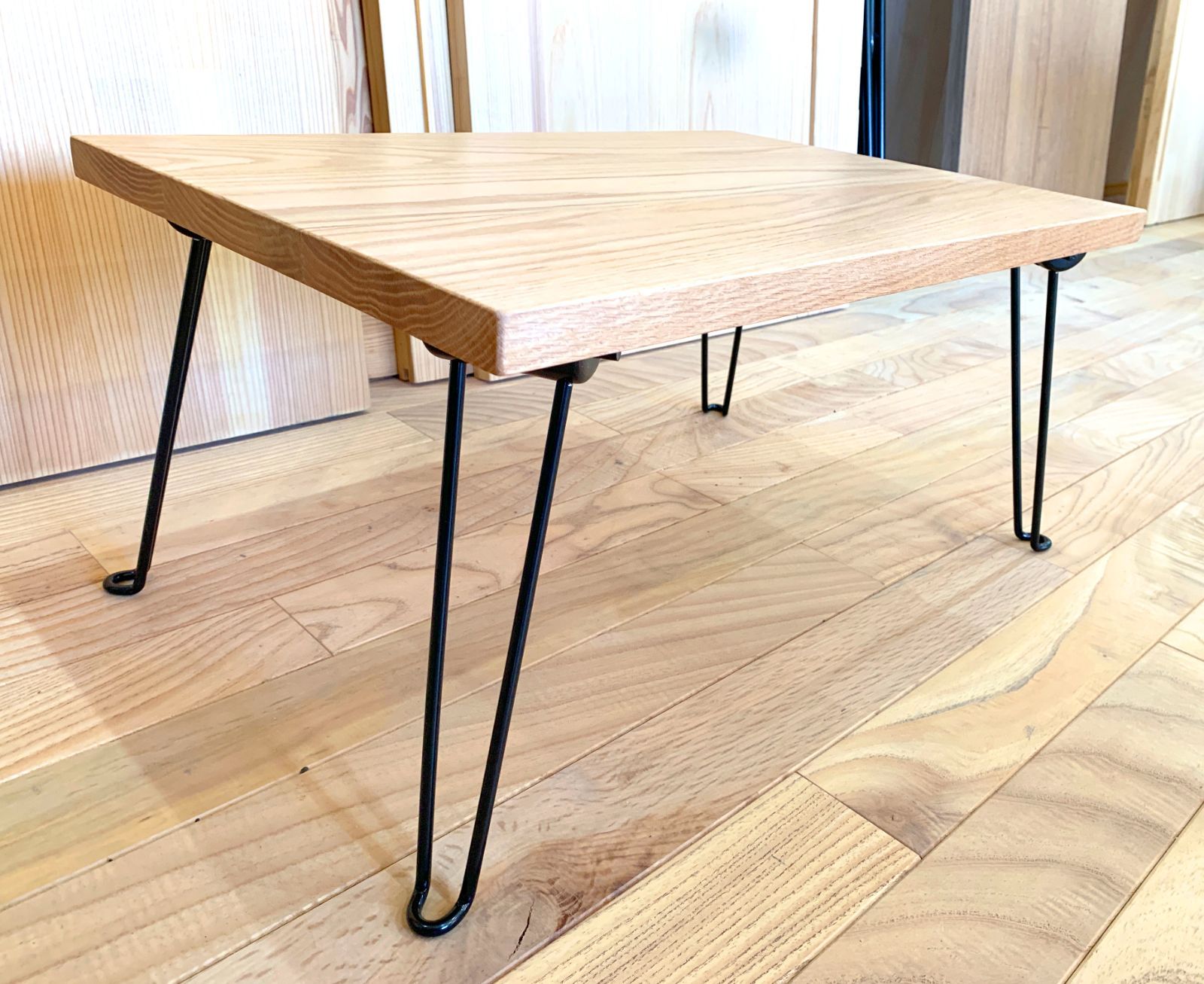 レッドオーク集成材の折りたたみテーブル ちゃぶ台 T143 MARWIL-DEMENAGEMENTS_CH