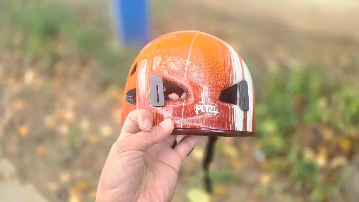 ペッツル METEOR 登る ヘルメット