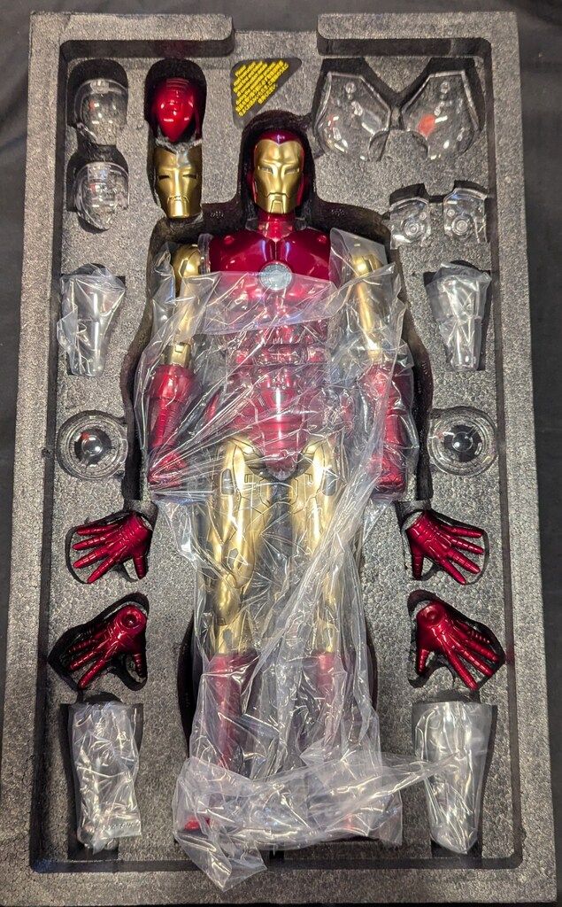 ホットトイズ コミック・マスターピース DIECAST アイアンマン